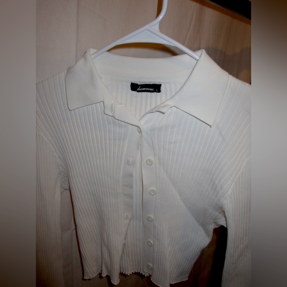 Women’s Ribbed Crop Button Up: Sweater/ Long Sleeve With Collar